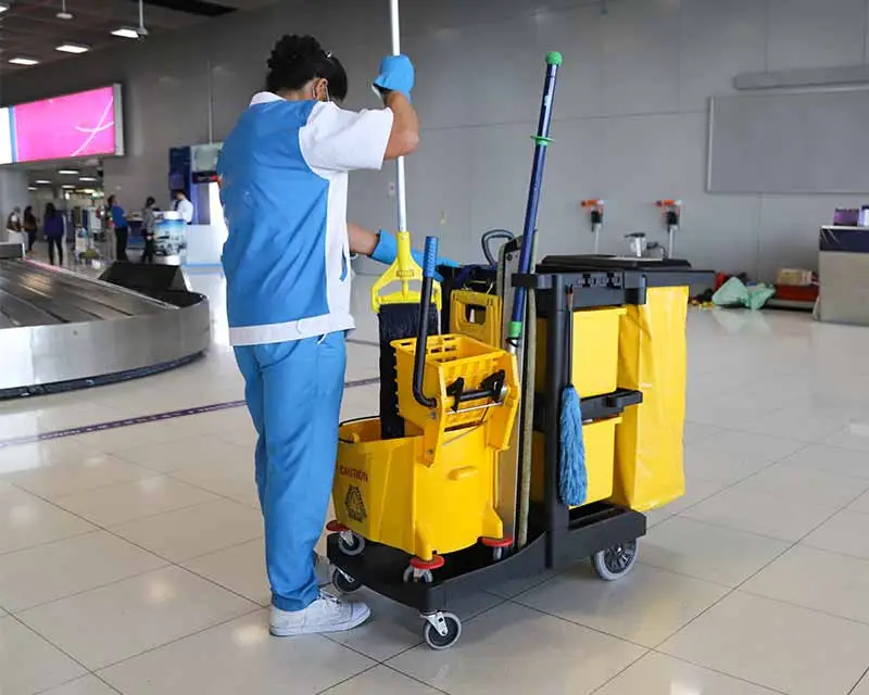 commercial cleaner