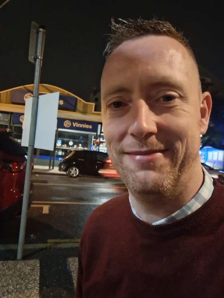 selfie Thomas